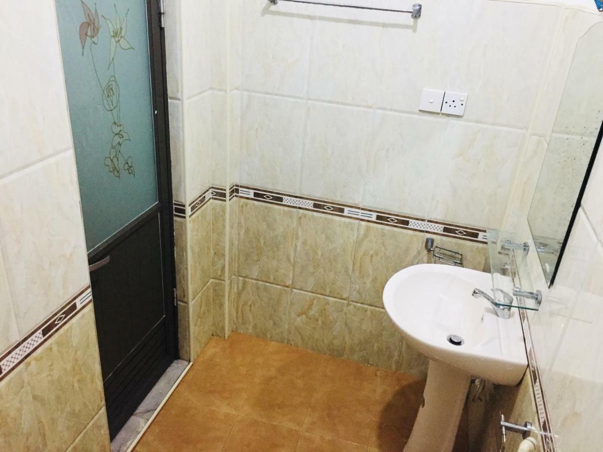 Ivana Homestay Kandy Dış mekan fotoğraf